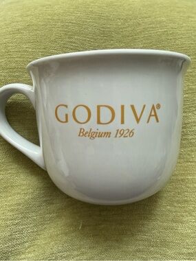 Oversized Godiva Belgium 1926 Mug Cocoa, Coffee, Tea, SOUP Microwave Safe